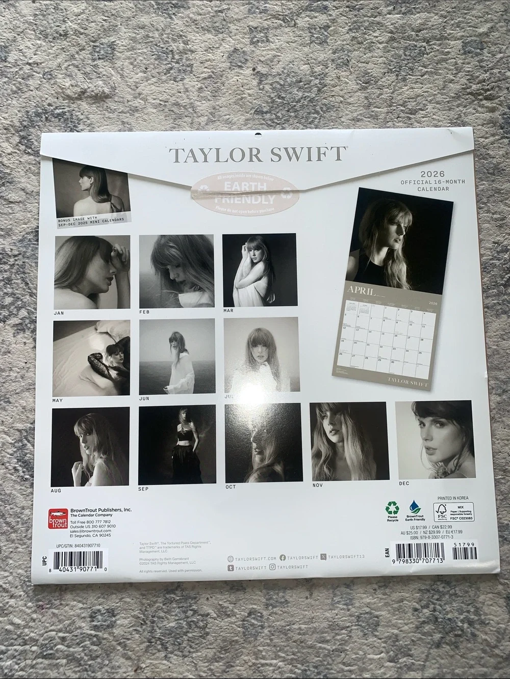 NWT Taylor Swift 2026 Calendar